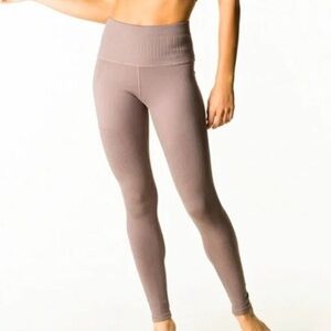 Avocado Women XS/S Pewter Purple Soft Stretch High-Rise Avomuse Fire Leggings